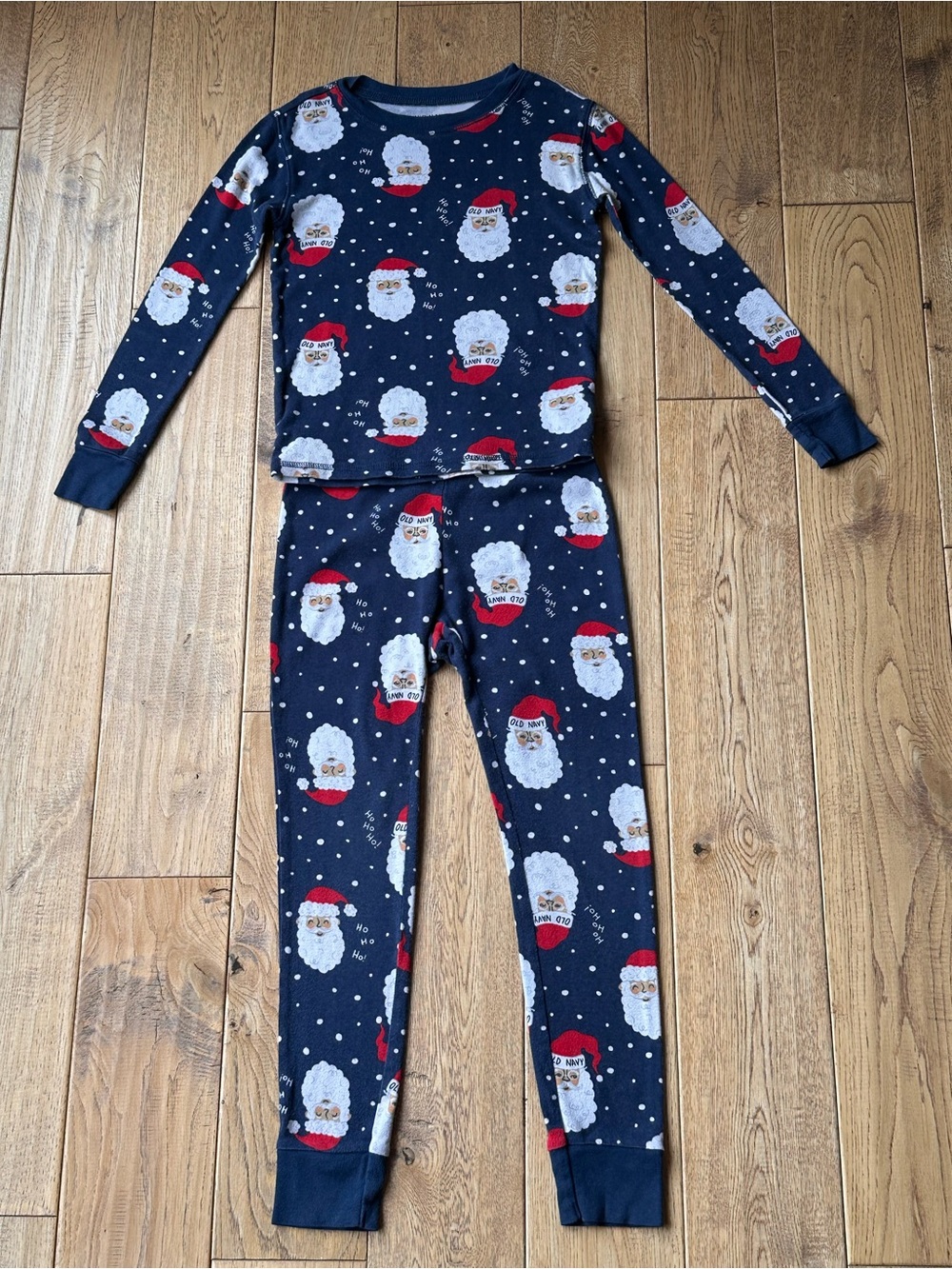 Old Navy Unisex Santa Claus Printed Snug-Fit Pajama Set size 8